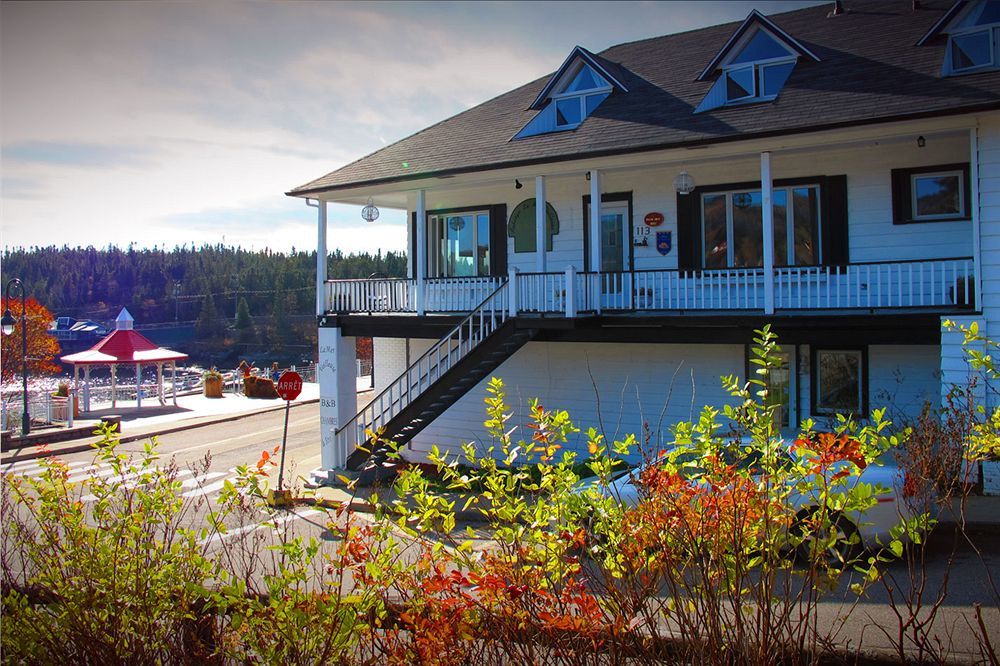 Auberge La Merveilleuse Tadoussac Exterior foto